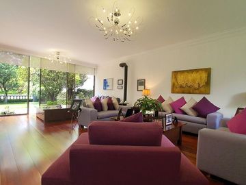 CASA EN VENTA EN CLUB DE GOLF HACIENDA