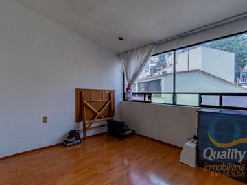 CASA EN VENTA EN LOMAS VERDES 3a SECCION