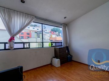 CASA EN VENTA EN LOMAS VERDES 3a SECCION