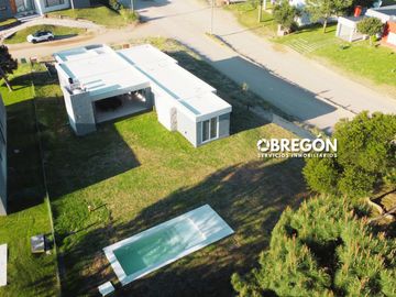 Casa en costa esmeralda con piscina en alquiler para 8 personas