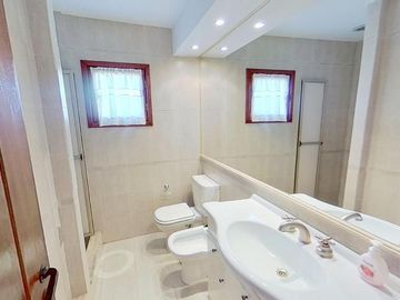 INVERSOR! VENDO Casi 7 hectáreas para lotear con 14 lotes y Chalet 3 dormitorios - 2 baños