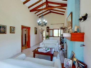 INVERSOR! VENDO Casi 7 hectáreas para lotear con 14 lotes y Chalet 3 dormitorios - 2 baños