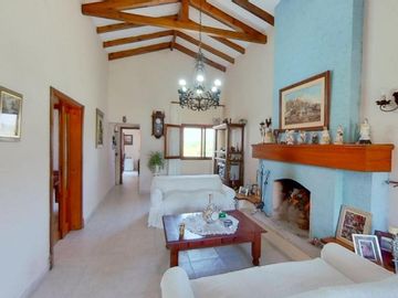 INVERSOR! VENDO Casi 7 hectáreas para lotear con 14 lotes y Chalet 3 dormitorios - 2 baños