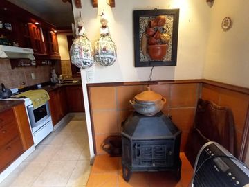 INVERSOR! VENDO Casi 7 hectáreas para lotear con 14 lotes y Chalet 3 dormitorios - 2 baños