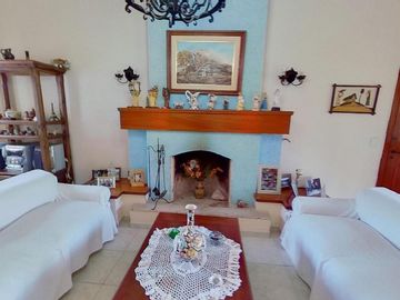 INVERSOR! VENDO Casi 7 hectáreas para lotear con 14 lotes y Chalet 3 dormitorios - 2 baños