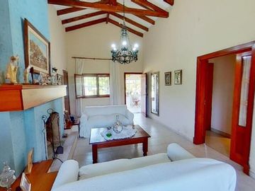 INVERSOR! VENDO Casi 7 hectáreas para lotear con 14 lotes y Chalet 3 dormitorios - 2 baños