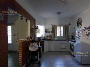 Casa - Santa Genoveva