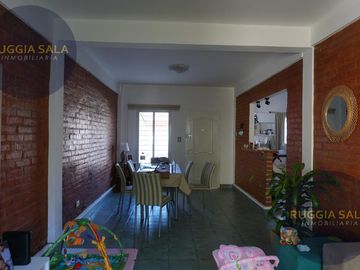 Casa - Santa Genoveva
