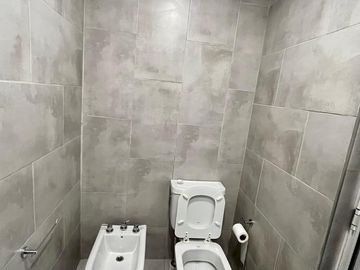 ¡¡VDO. EXC CASA 2 DORM. A 1/2 CUADRA AV. SABATTINI - B° CRISOL SUD CBA¡¡