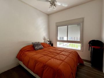 ¡¡VDO. EXC CASA 2 DORM. A 1/2 CUADRA AV. SABATTINI - B° CRISOL SUD CBA¡¡