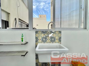 DEPARTAMENTO 3 AMBIENTES IMPECABLE ESTADO, 2 DORMIT, DET. CATEGORÍA, BAJAS EXPENSAS