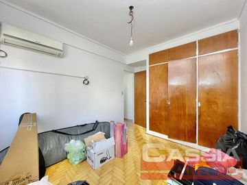 DEPARTAMENTO 3 AMBIENTES IMPECABLE ESTADO, 2 DORMIT, DET. CATEGORÍA, BAJAS EXPENSAS