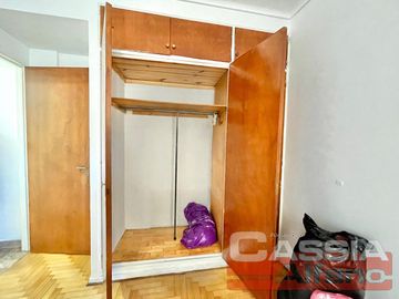 DEPARTAMENTO 3 AMBIENTES IMPECABLE ESTADO, 2 DORMIT, DET. CATEGORÍA, BAJAS EXPENSAS