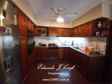 Venta de casa 4 ambientes Ituzaingó Norte