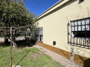 Casa de 3 amb. APTO CREDITO a la venta en cañuelas
