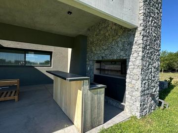 Casa en  Pilara, 