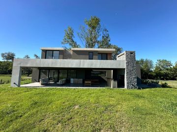 Casa en  Pilara, 