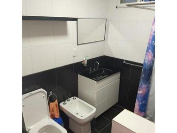Venta Casa 2 dormitorios con cochera - Tiro Suizo, Rosario