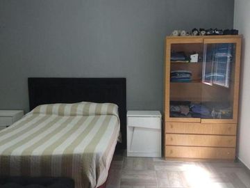 Venta Casa 2 dormitorios con cochera - Tiro Suizo, Rosario