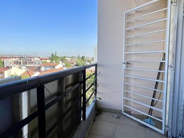 VENTA DEPARTAMENTO 3 AMBIENTES EN MORON