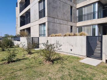 Venta Funes Barrio Cerrado 8 Sauces - 2 Dormitorios Terraza Exclusiva - Cochera Estrenar
