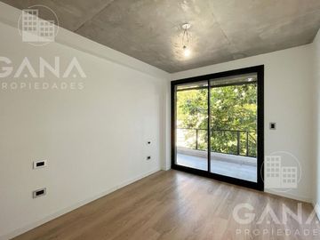 Venta de Departamento de 1 Dormitorio a estrenar con balcón al frente.