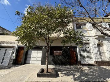 Venta PH 4 ambientes en Boedo con terraza