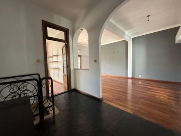 Venta PH 4 ambientes en Boedo con terraza
