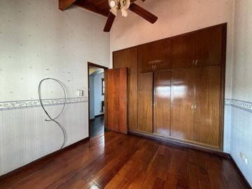 Venta PH 4 ambientes en Boedo con terraza