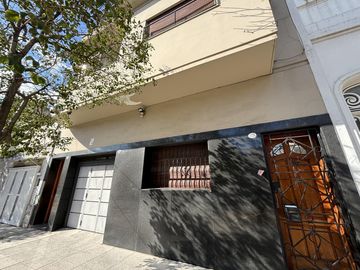 Venta PH 4 ambientes en Boedo con terraza