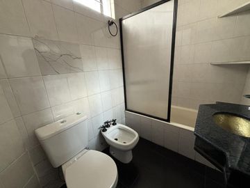 Venta PH 4 ambientes en Boedo con terraza