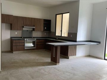 CASA EN VENTA EN HACIENDA VALBUENA LEÓN GUANAJUATO