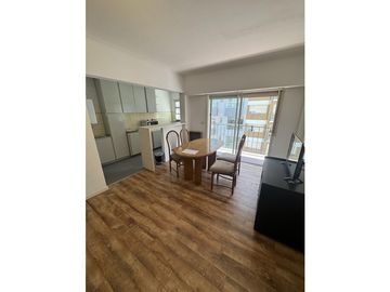 VENTA 2 AMBIENTES CON ESTUDIO A METROS DE PLAZA MITRE
