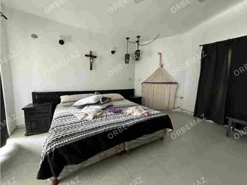 Casa Amplia en Terreno de 1000 metros Ideal para proyecto de vivienda