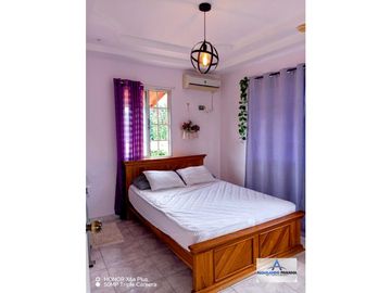 Alquilo preciosa casa amueblada en San Carlitos, con opcion a compra!