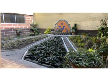 VENTA DE CASA LOTE BARRIO LAURELES CERCA IGLESIA SANTA TERESITA