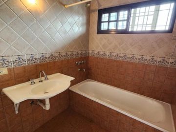 Casa en venta en Wilde