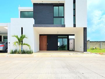 Casa en VENTA en PUNTO LOMAS Residencial