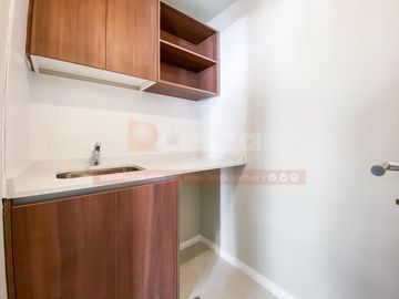 Semipiso de 2 ambientes con doble orientación - Lomas De Zamora