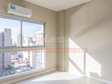 Semipiso de 2 ambientes con doble orientación - Lomas De Zamora