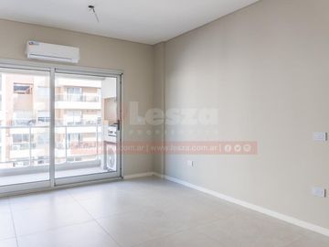 Semipiso de 2 ambientes con doble orientación - Lomas De Zamora