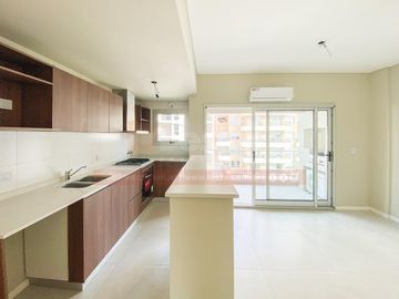 Semipiso de 2 ambientes con doble orientación - Lomas De Zamora