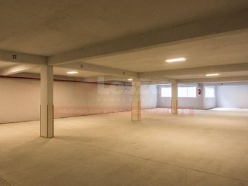 Semipiso de 2 ambientes con doble orientación - Lomas De Zamora