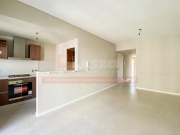 Semipiso de 2 ambientes con doble orientación - Lomas De Zamora