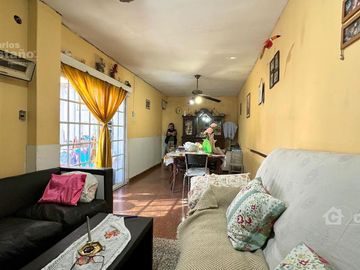 3 Casas en Lote de 10x29,16m con Garaje, Ideal Varias Familias o Valor Lote
