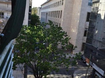 Venta Dto. 1 Dor.  C/balcón al Frente Zona Tribunales