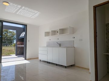 Duplex a Estrenar en Sicardi - Escritura Inmediata