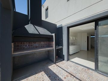 Duplex a Estrenar en Sicardi - Escritura Inmediata