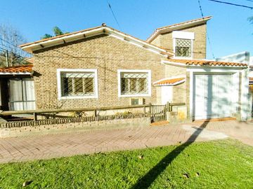 Casa en venta Rosario Alberdi