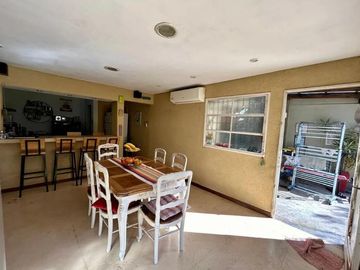 CASA EN VENTA CUATRO AMBIENTES